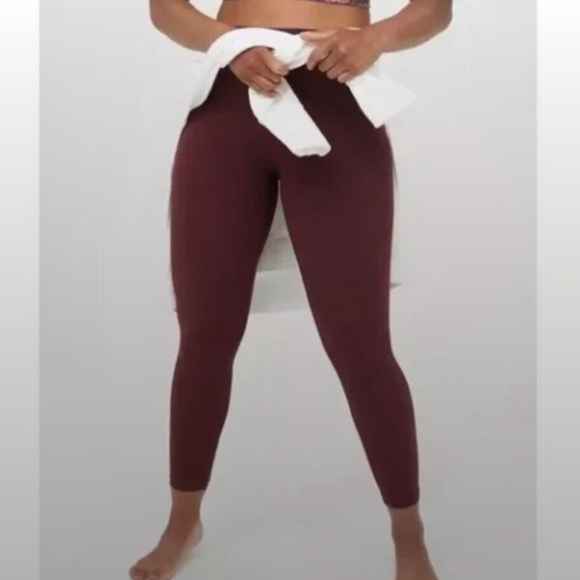 Burgundy High-Waisted Leggings - Picture 1 of 4